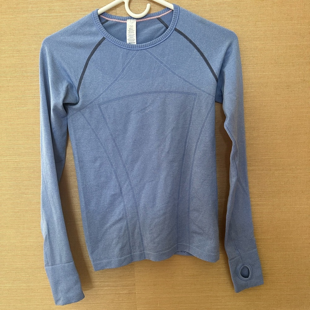 Ivivva Lululemon Size Lg 12 14 Blue Long Sleeve Fly Tech